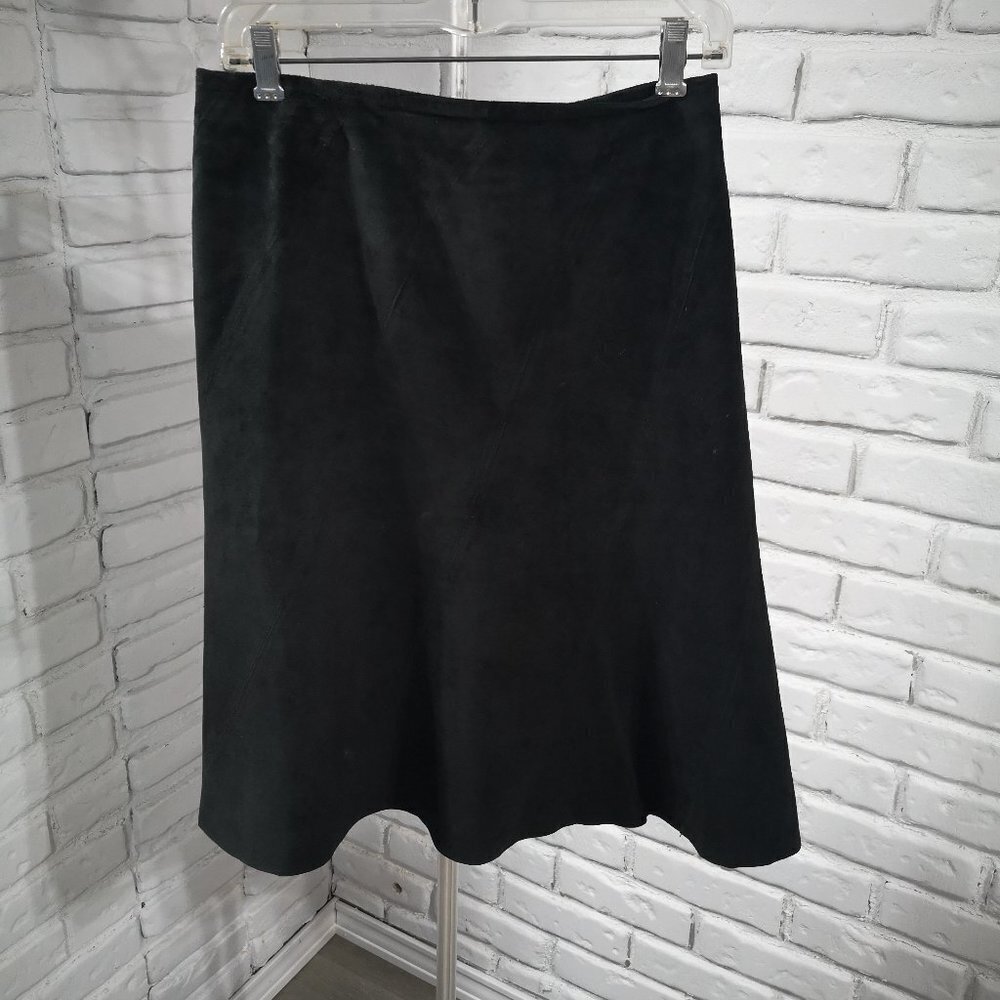 Danier Leather Ladies Black Size 6 Fully Lined A-line Suede Skirt
